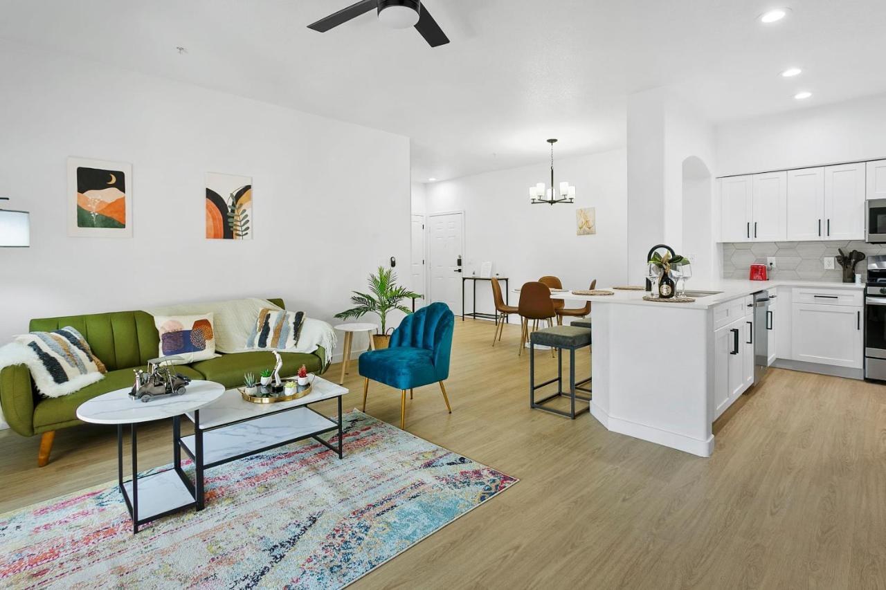 Cozysuites Glendale By The Stadium With Pool 03 Экстерьер фото